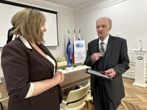 &laquo;Почетный работник ВНИРО&raquo; &mdash; награда за 61 год безупречной службы в рыбохозяйственной науке